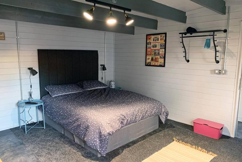 Cosy, Self-Contained Garden Room In City Centre! Hereford Extérieur photo